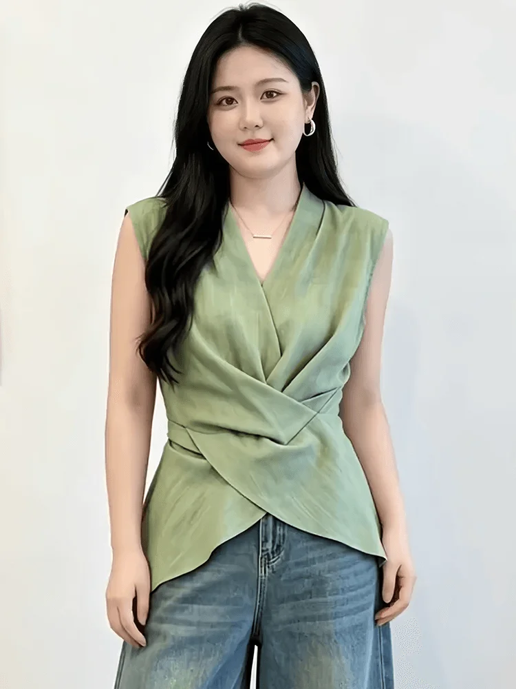 Stylish Green V-Neck Cross Backless Shirt Women Summer High-End Fashion Small Versatile Slimming Top Casual Fit Splice
Stylish Green V-Neck Cross Backless Shirt Women Summer High-End Fashion Small Versatile Slimming Top Casual Fit Splice