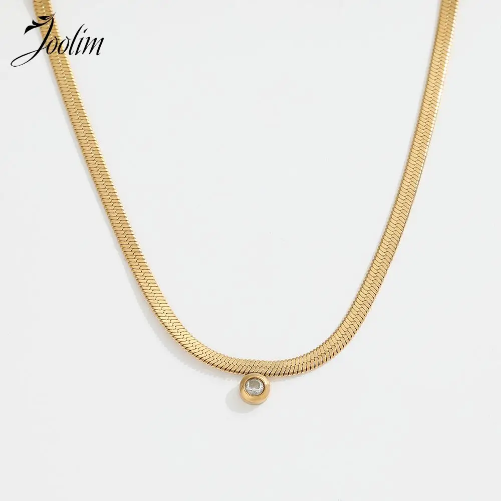 Joolim Jewelry PVD Wholesale No Fade Classic Flat Snake Blade Chain Fine Zirconia Pendant Stainless Steel Necklace for Women
Joolim Jewelry PVD Wholesale No Fade Classic Flat Snake Blade Chain Fine Zirconia Pendant Stainless Steel Necklace for Women