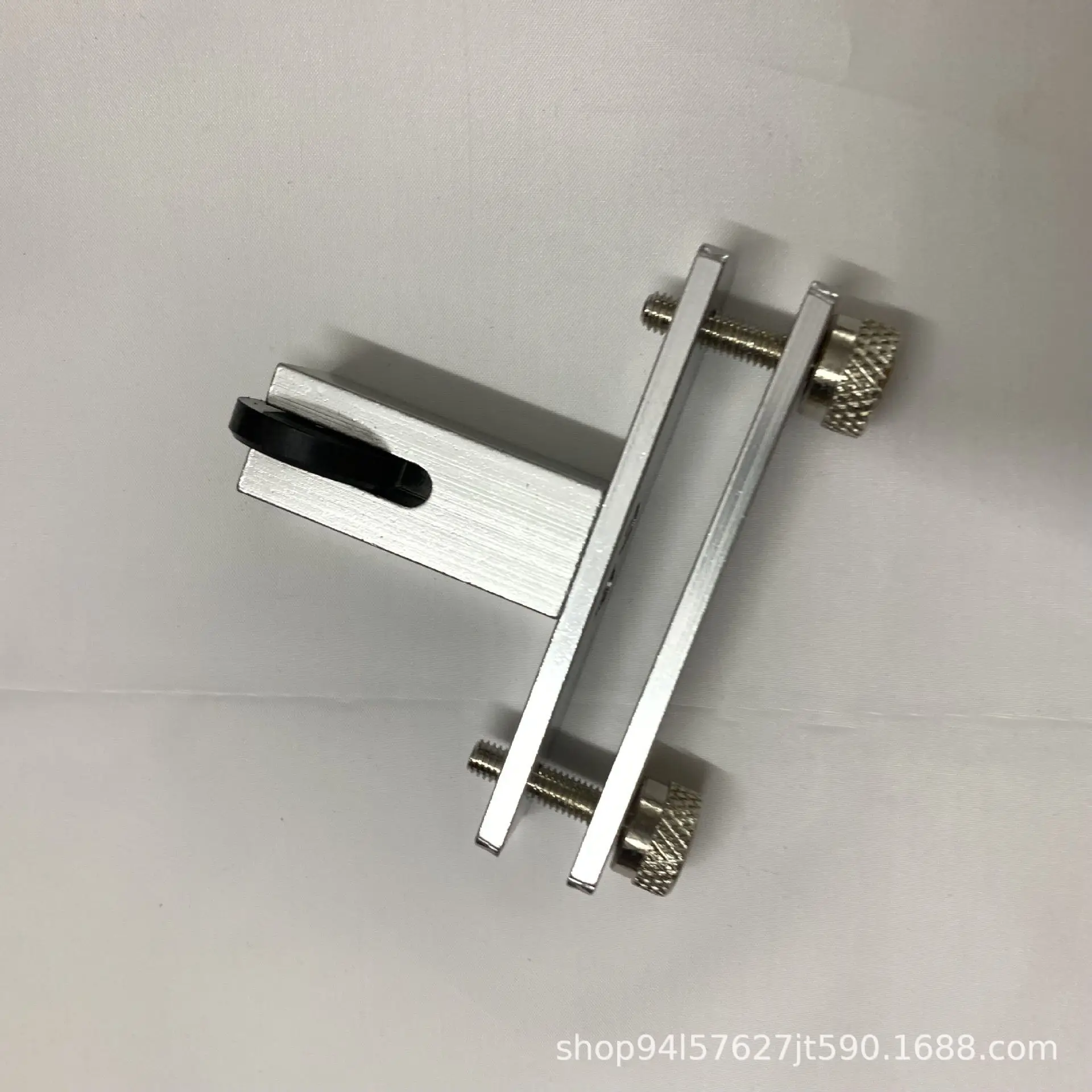 Violin Bridge Shaping Tool Silver Portable Precision Luthier Tool for Bridge Repair Fitting Violin Maintenance Accessories
Violin Bridge Shaping Tool Silver Portable Precision Luthier Tool for Bridge Repair Fitting Violin Maintenance Accessories