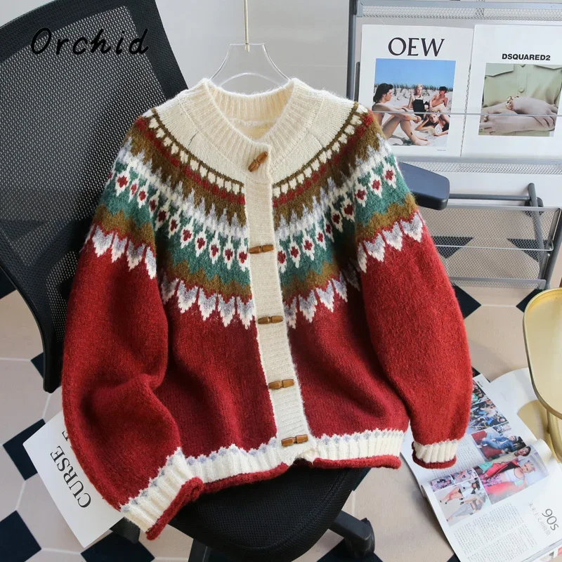 Casual Vintage Christmas Style V-Neck Knitting Long Sleeve Cardigans Women Sweet Striped Printting Single Breasted Sweater
Casual Vintage Christmas Style V-Neck Knitting Long Sleeve Cardigans Women Sweet Striped Printting Single Breasted Sweater