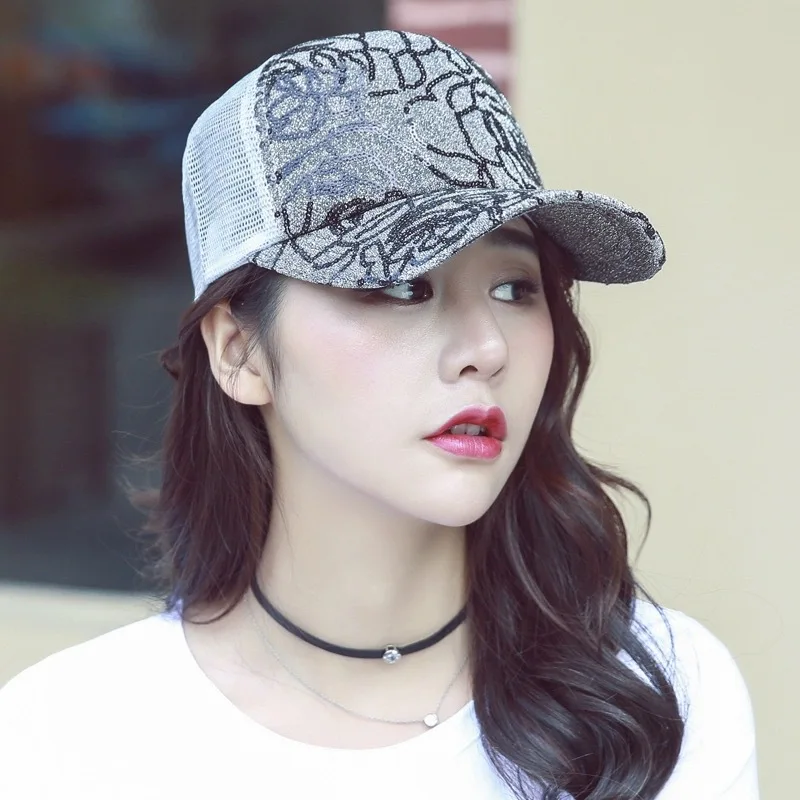 New Sequins Contrasting Color Rose Baseball Cap Women's Outdoor Travel Shading Breathable Fashion Casual Mesh Hat Wholesale
New Sequins Contrasting Color Rose Baseball Cap Women's Outdoor Travel Shading Breathable Fashion Casual Mesh Hat Wholesale