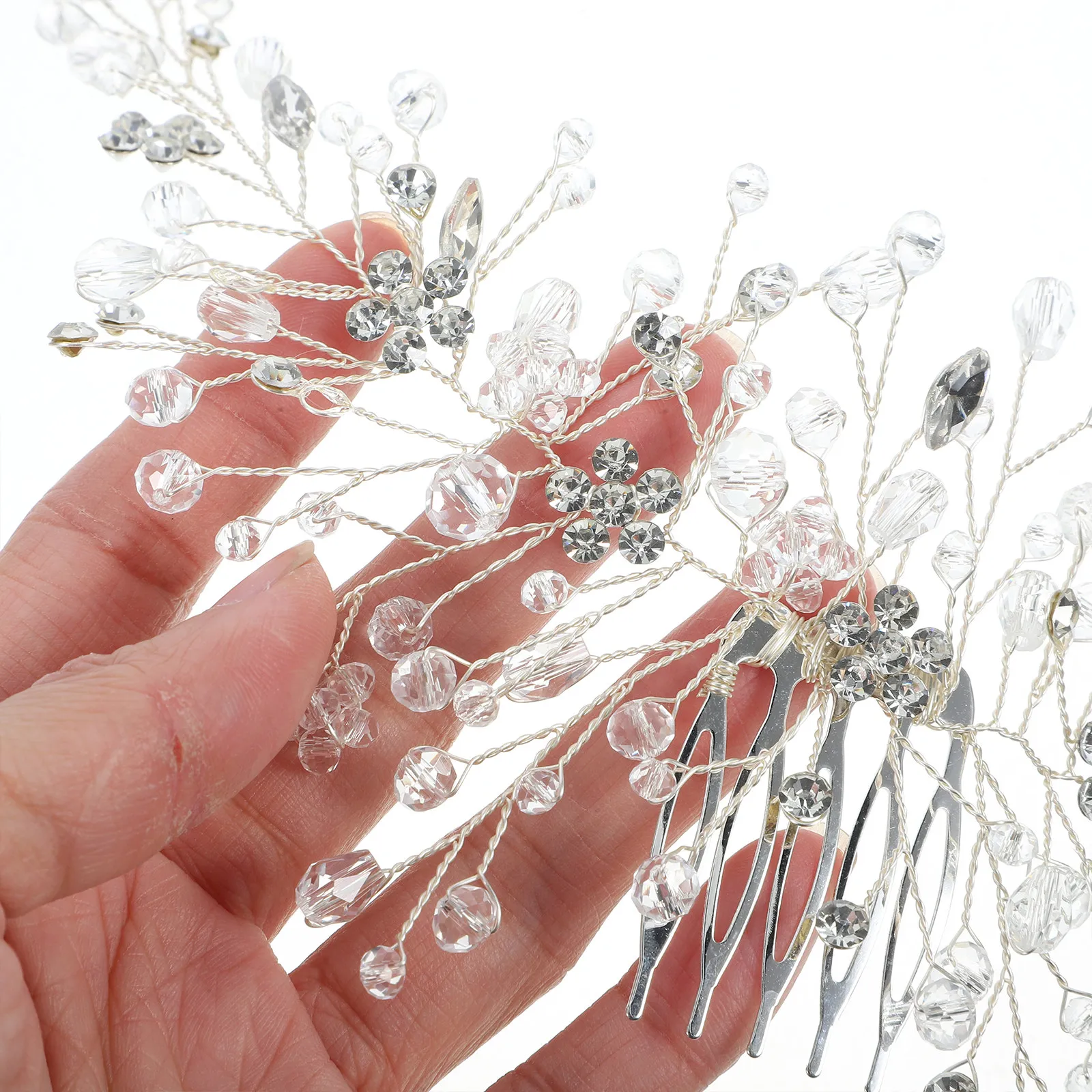 Elegant Rhinestone Bridal Hair Vine Wedding Headpiece Comb Decorative Hair Accessories for Bride Women Wedding Headpiece
Elegant Rhinestone Bridal Hair Vine Wedding Headpiece Comb Decorative Hair Accessories for Bride Women Wedding Headpiece