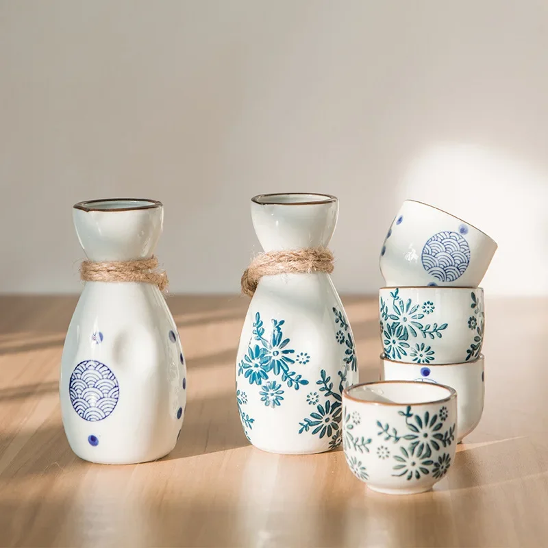Vintage Japanese Sake Ware Ceramic Flower Wine Pot and Cup Home Kitchen Restaurant Wine Dispenser Drinking Supplies Accessories
Vintage Japanese Sake Ware Ceramic Flower Wine Pot and Cup Home Kitchen Restaurant Wine Dispenser Drinking Supplies Accessories