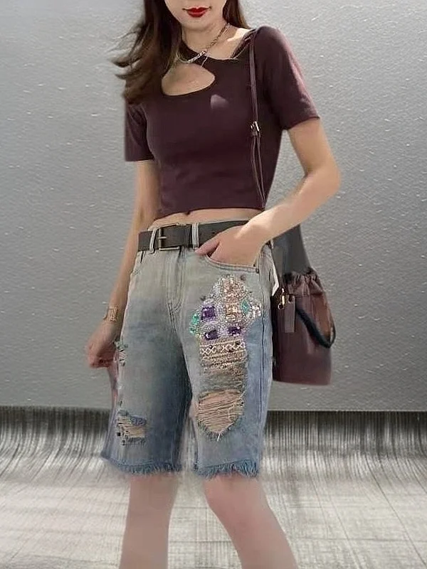 High Waist Denim Shorts Women's Summer Fashion Loose Fit Hole Design Outerwear Casual Style Bell Bottoms Breathable Fabric
High Waist Denim Shorts Women's Summer Fashion Loose Fit Hole Design Outerwear Casual Style Bell Bottoms Breathable Fabric