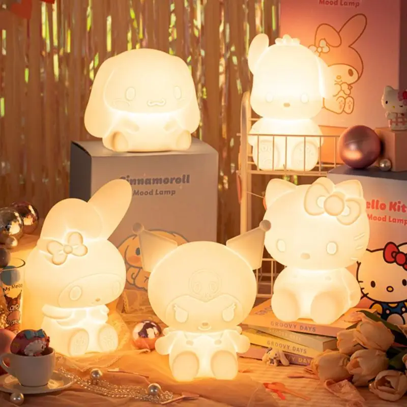 Kawaii Kuromi My Melody Cinnamoroll, ночная лампа, искусственная кожа, аниме Sanrio, девушка, сердце, милая спальня, настольная лампа, рождественский подарок
Kawaii Kuromi My Melody Cinnamoroll, ночная лампа, искусственная кожа, аниме Sanrio, девушка, сердце, милая спальня, настольная лампа, рождественский подарок
