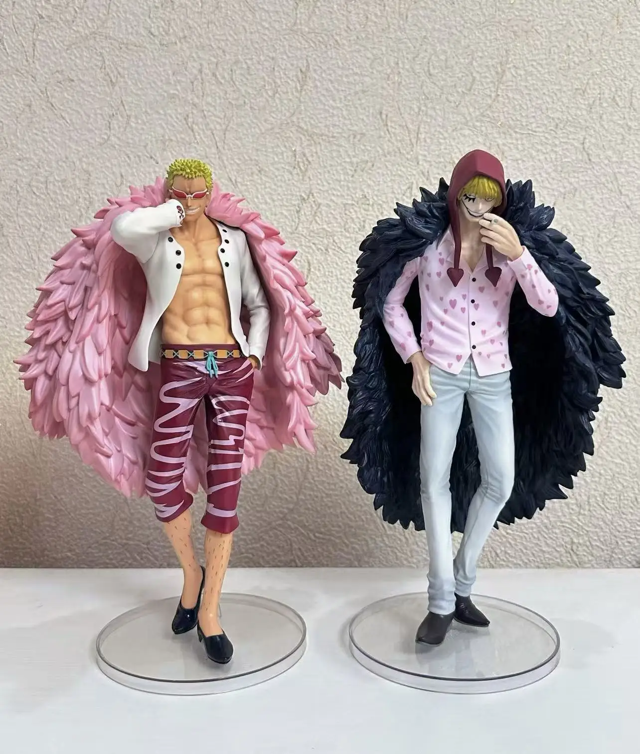 В наличии Оригинальная фигурка Bandai Ichiban Kuji One Piece Donquixote Doflamingo Donquixote Rosinante MASTERLISE, модель для декора, аниме-фигурка
В наличии Оригинальная фигурка Bandai Ichiban Kuji One Piece Donquixote Doflamingo Donquixote Rosinante MASTERLISE, модель для декора, аниме-фигурка