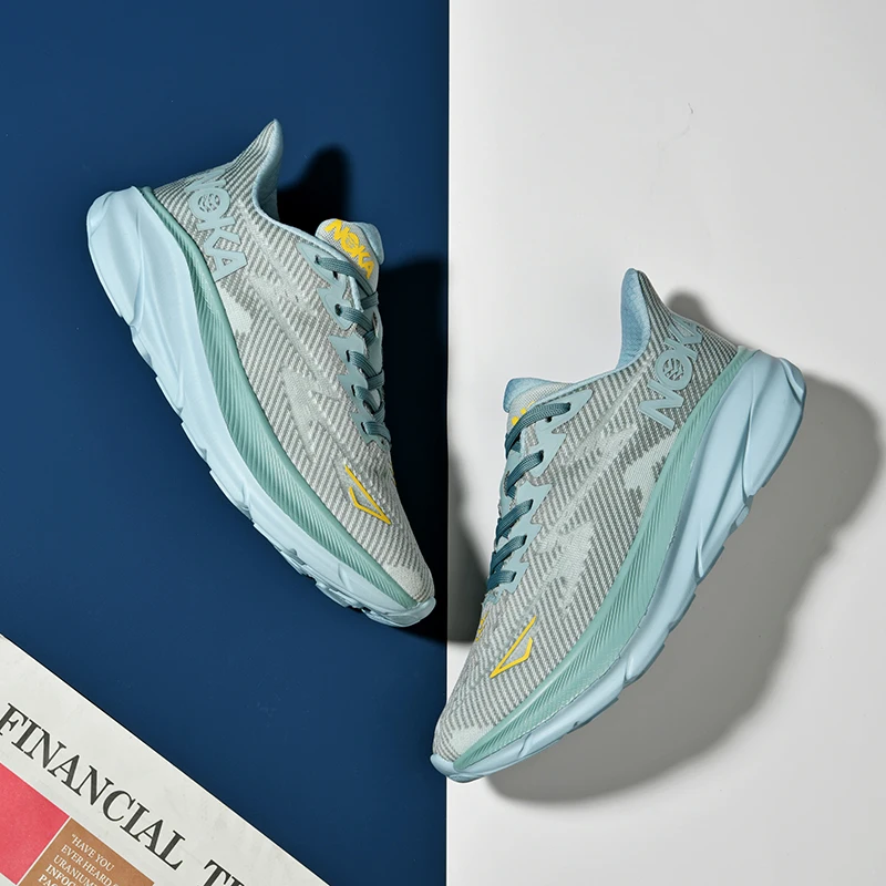 700 New couple casual sports shoes for men, versatile, trendy, low top shoes for women sneakers women
700 New couple casual sports shoes for men, versatile, trendy, low top shoes for women sneakers women