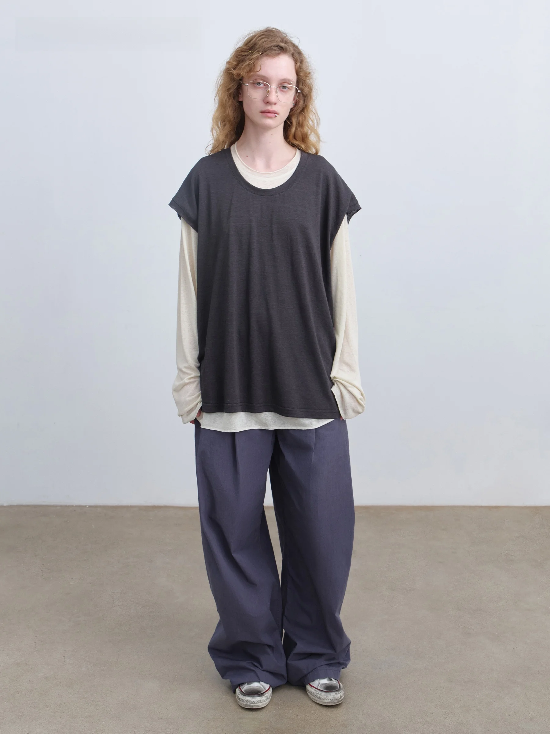 VERMO Casual Loose Fit T-Shirt Set with Unfinished Hem Linen Layered Wear Long Sleeve round Neck Spring Collection
VERMO Casual Loose Fit T-Shirt Set with Unfinished Hem Linen Layered Wear Long Sleeve round Neck Spring Collection