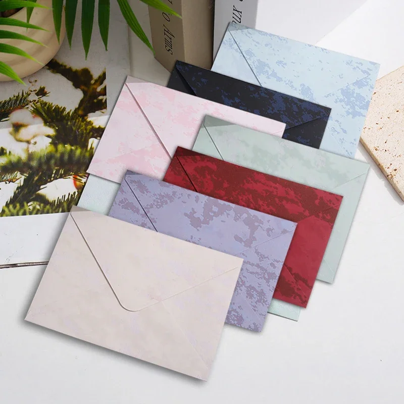 50 шт./лот, конверт 18,5x13,5 см, товары для малого бизнеса, 150 г, бумажные высококачественные конверты для свадебных приглашений, канцелярская сумка
50 шт./лот, конверт 18,5x13,5 см, товары для малого бизнеса, 150 г, бумажные высококачественные конверты для свадебных приглашений, канцелярская сумка