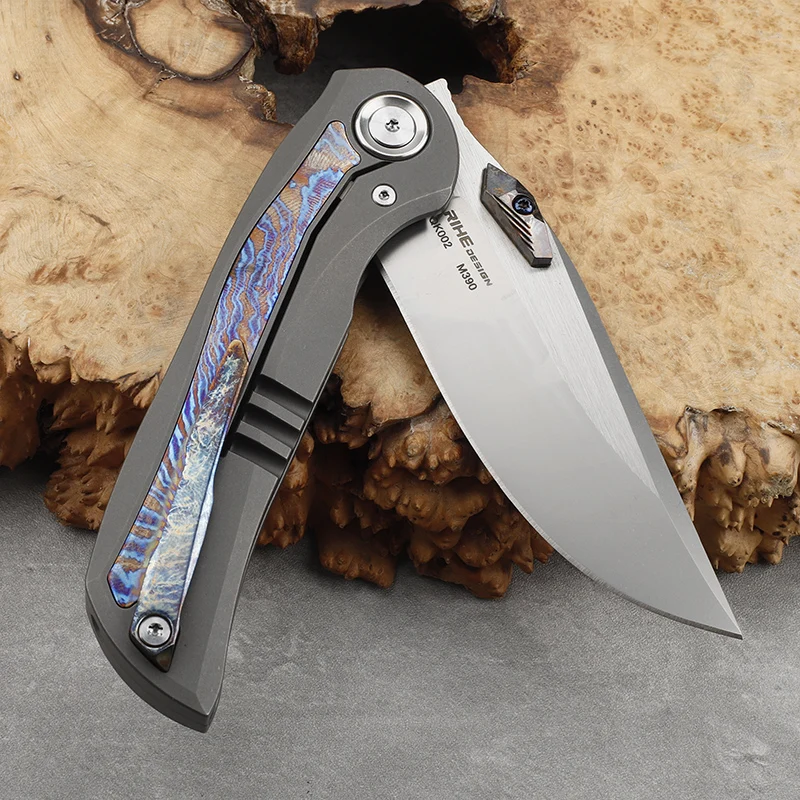 Стальное лезвие M390, титановый сплав, инкрустированная титановой ручкой для лошади, складной нож, портативный инструмент для самообороны, кемпинга, выживания
Стальное лезвие M390, титановый сплав, инкрустированная титановой ручкой для лошади, складной нож, портативный инструмент для самообороны, кемпинга, выживания