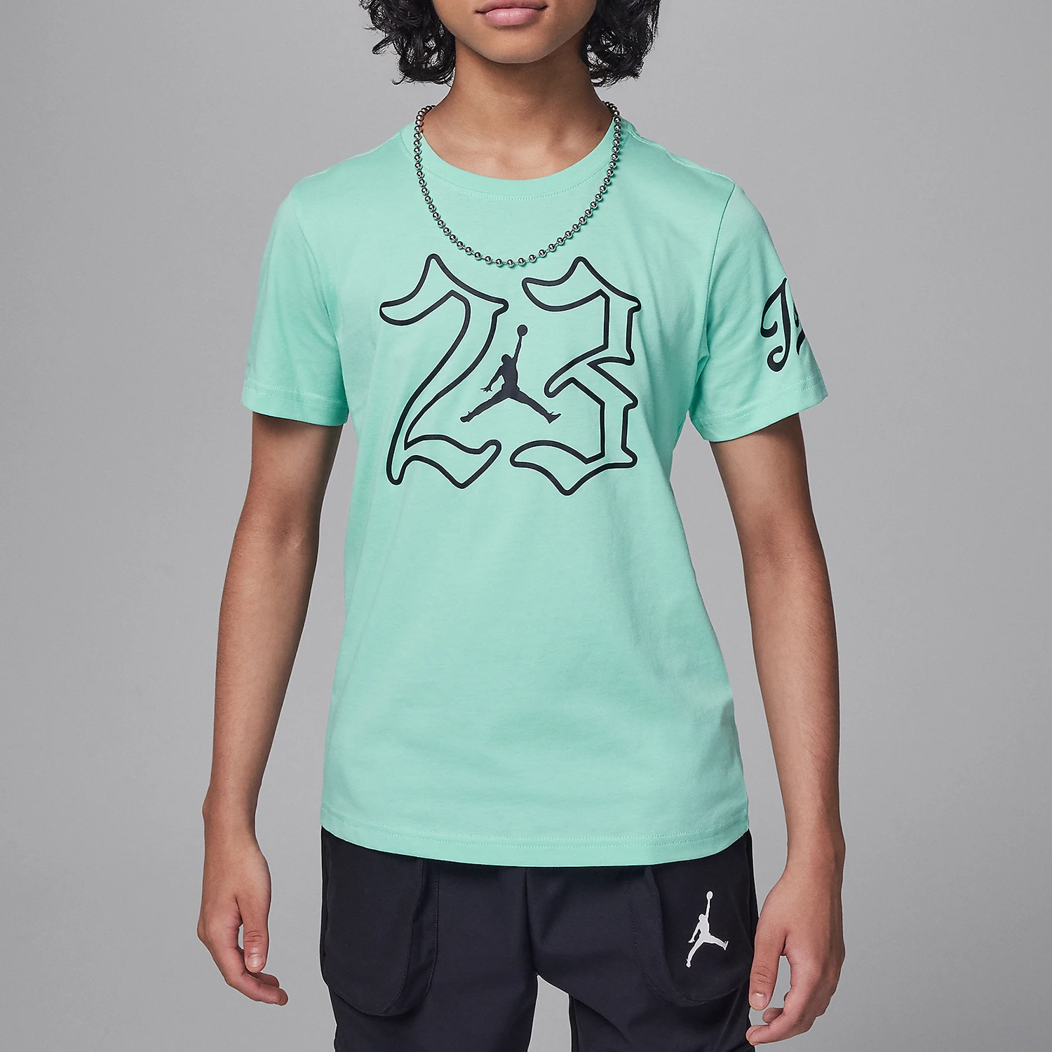 Nike genuine Jordan children's simple and comfortable knitted casual short sleeved T-shirt HJ1602-377
Nike genuine Jordan children's simple and comfortable knitted casual short sleeved T-shirt HJ1602-377