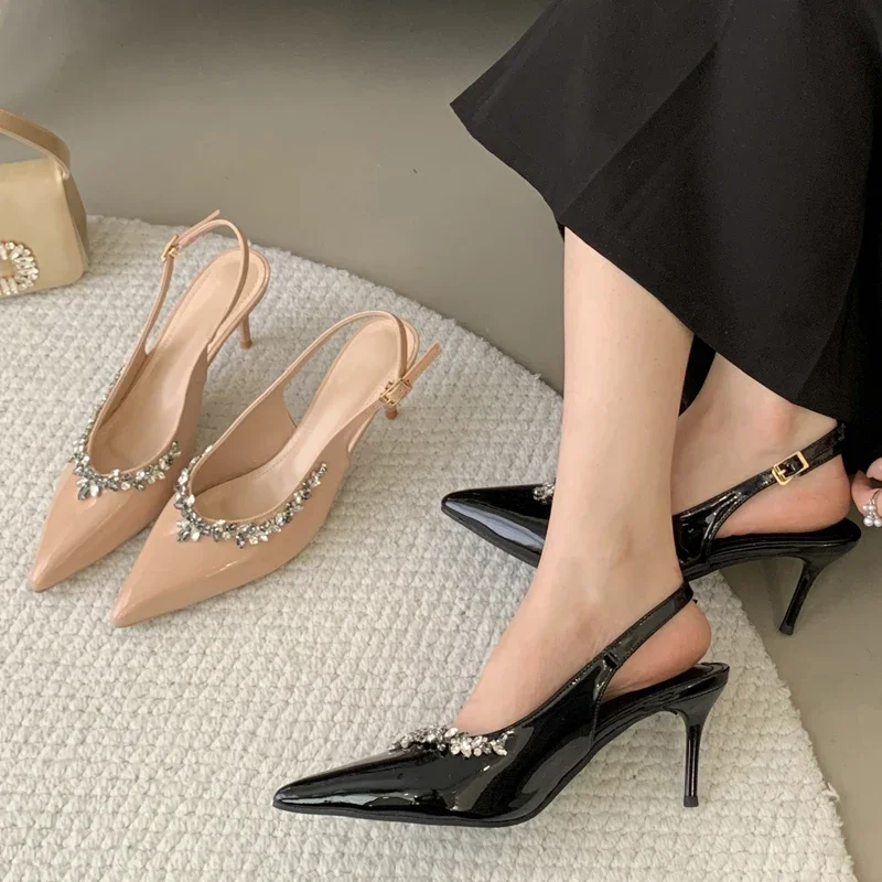 Aneikeh Spring/Autumn Women Pumps Thin Heels Shallow Fashion Pointed Toe CrystalChain Slingback Party Concise Shoes Buckle Strap
Aneikeh Spring/Autumn Women Pumps Thin Heels Shallow Fashion Pointed Toe CrystalChain Slingback Party Concise Shoes Buckle Strap