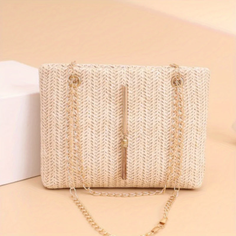 New straw woven bag small bag trendy versatile women's small bag woven small square bag new fringed chain bag
New straw woven bag small bag trendy versatile women's small bag woven small square bag new fringed chain bag