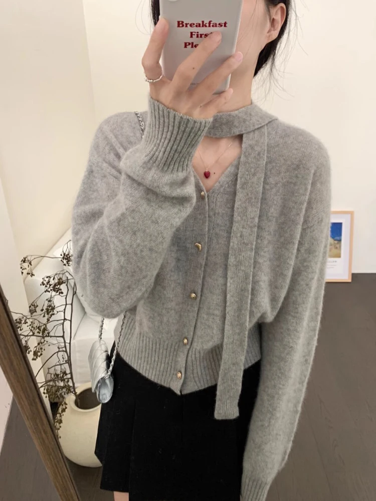 Chic Autumn Winter New Style Korean Style Shawl Collar Bear Fur Women's Knitted Sweater Soft Grey Open Cardigan Long Sleeve
Chic Autumn Winter New Style Korean Style Shawl Collar Bear Fur Women's Knitted Sweater Soft Grey Open Cardigan Long Sleeve
