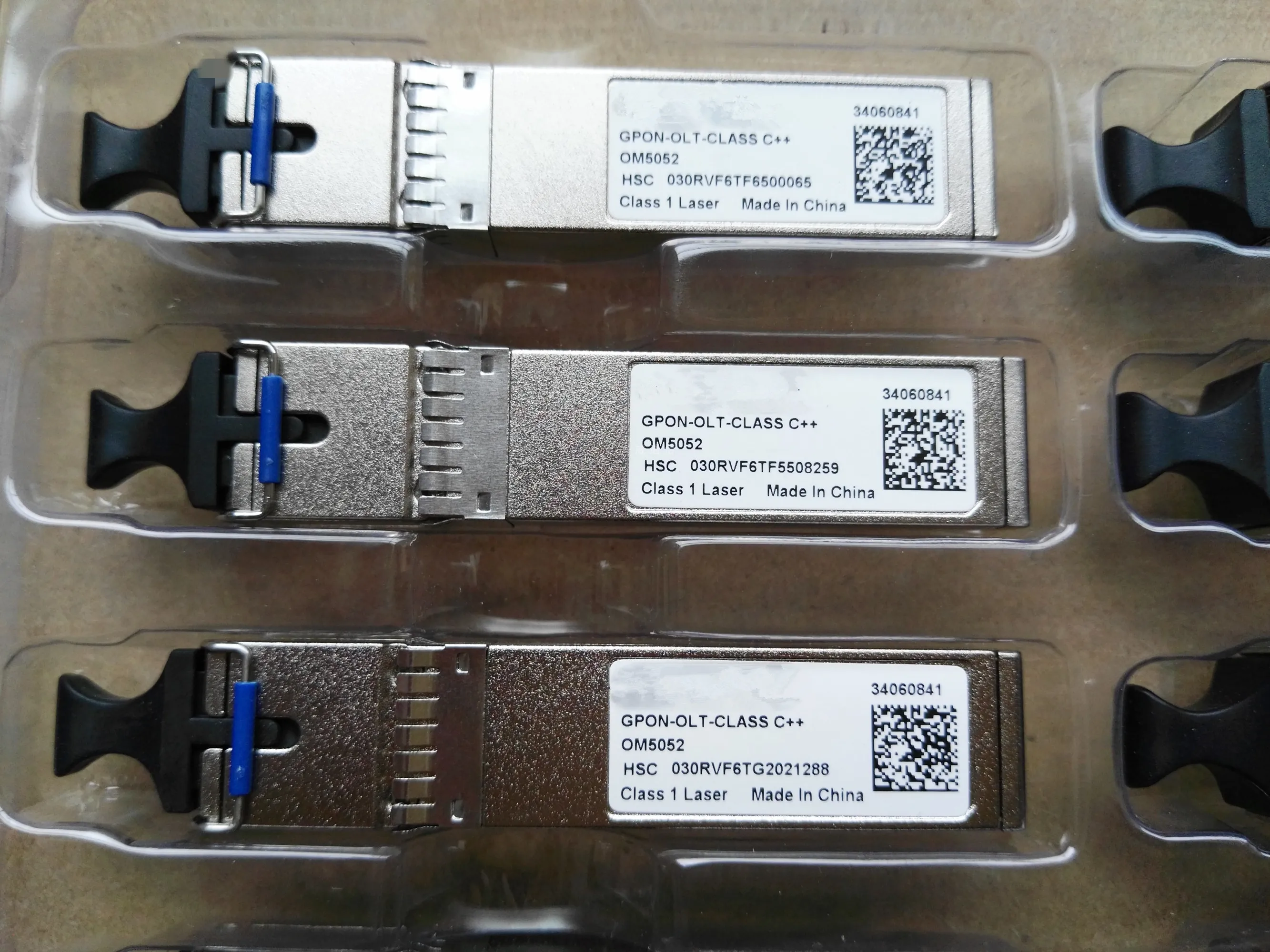 Оптоволоконный модуль Gpon SFP Olt SC SFP GPON-OLT-CLASS C++ 34060841 OM5052 7,5 дБ для Gigabit Gpon Olt 5680T 5683 5800 C++ Sfp оптоволокно
Оптоволоконный модуль Gpon SFP Olt SC SFP GPON-OLT-CLASS C++ 34060841 OM5052 7,5 дБ для Gigabit Gpon Olt 5680T 5683 5800 C++ Sfp оптоволокно