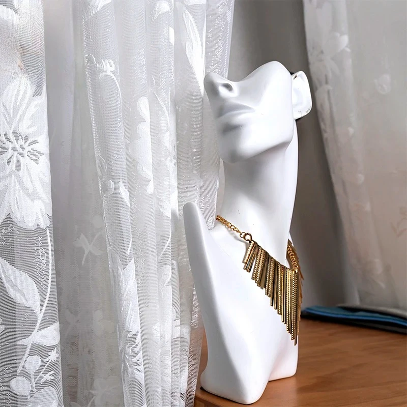 New Simple White Lace Embroidered Window Screen Curtains for Living Room Bedroom Partition Curtain
New Simple White Lace Embroidered Window Screen Curtains for Living Room Bedroom Partition Curtain