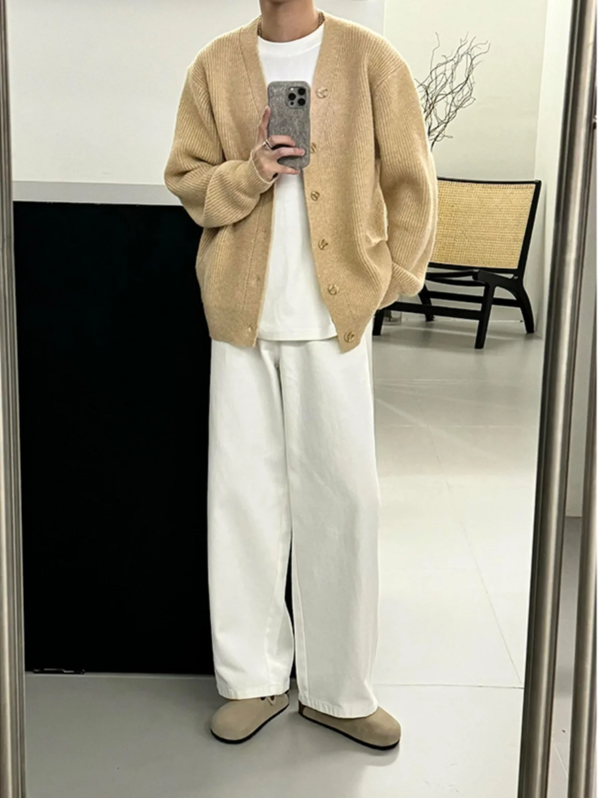 Loose Straight Leg White Jeans Men's Autumn Winter American Retro Cleanfit High Street Long Trendy Youth Jeans Casual Trousers
Loose Straight Leg White Jeans Men's Autumn Winter American Retro Cleanfit High Street Long Trendy Youth Jeans Casual Trousers