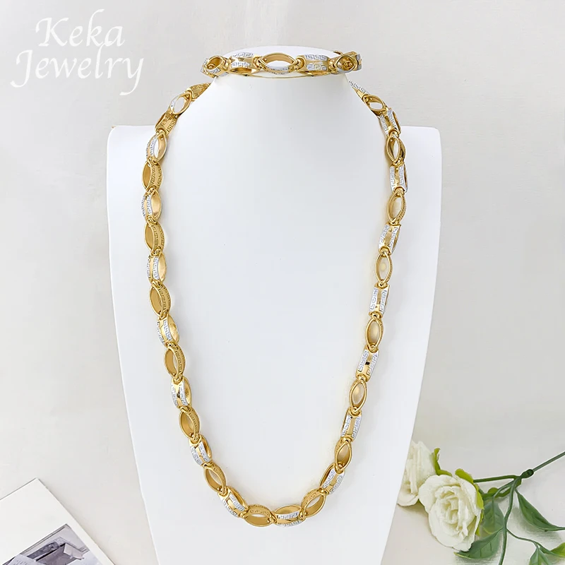 Hip Hop Long Chain Golden Choker 18K Gold Plated Jewelry Set for Man Punk Style Necklace Bracelet Jewellery Sets Party Gifts
Hip Hop Long Chain Golden Choker 18K Gold Plated Jewelry Set for Man Punk Style Necklace Bracelet Jewellery Sets Party Gifts