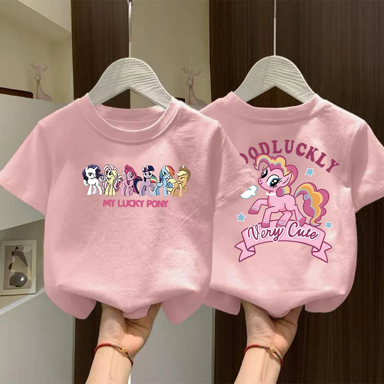 2026 Children's breathable short-sleeved round-neck T-shirt with Little Pony cartoon print for young children
2026 Children's breathable short-sleeved round-neck T-shirt with Little Pony cartoon print for young children