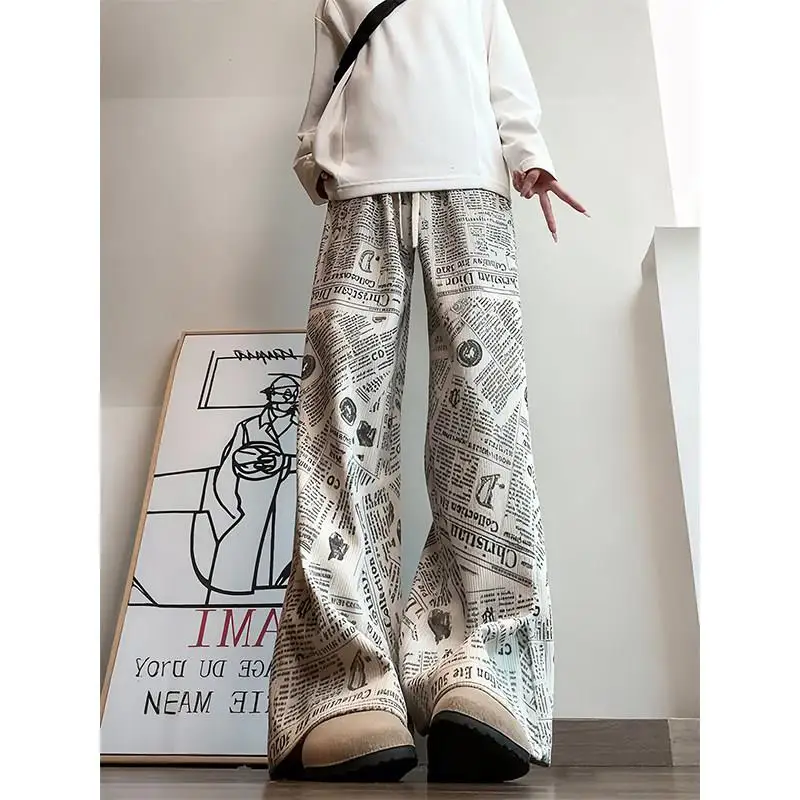 Men's Corduroy Casual Pants Spring American Retro Wide Leg Straight Cut Sports Loose Fit Polyester Fiber Low Waist Straight Tube
Men's Corduroy Casual Pants Spring American Retro Wide Leg Straight Cut Sports Loose Fit Polyester Fiber Low Waist Straight Tube