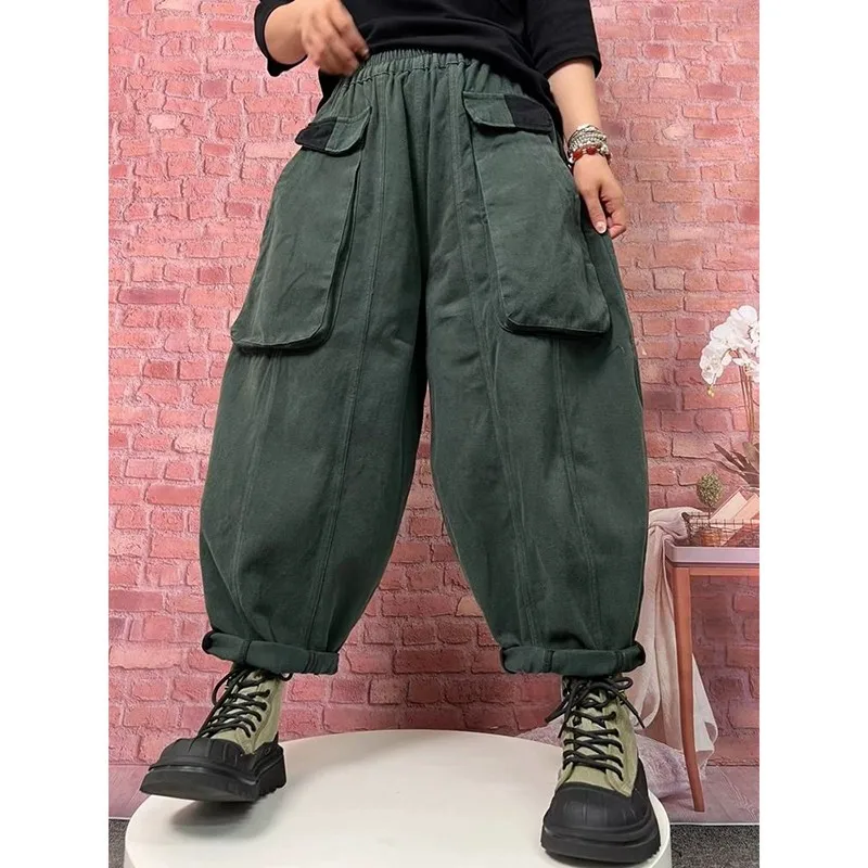 2023 Autumn Winter New Arts Style Women Elastic Waist Thicken Cotton Denim Harem Pants Vintage Big Pocket Loose Jeans P279
2023 Autumn Winter New Arts Style Women Elastic Waist Thicken Cotton Denim Harem Pants Vintage Big Pocket Loose Jeans P279