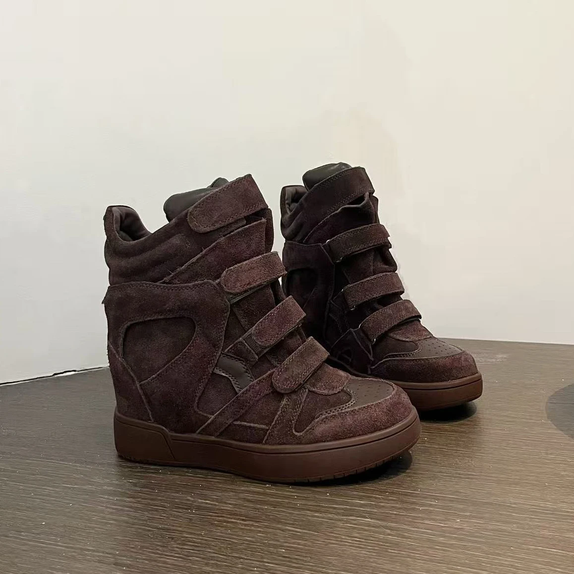 Street Sle Women's Casual oes Thi Bot High Top Boots Faionable Leather Inner Heightening 7cm Autumn Winter New Arr...
Street Sle Women's Casual oes Thi Bot High Top Boots Faionable Leather Inner Heightening 7cm Autumn Winter New Arr...