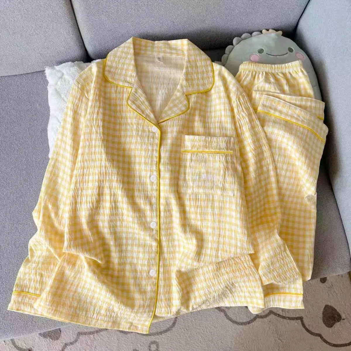 Autumn and Winter Sleepwear Women's Long Sleeves and Long Pants Dormitory Cartoon Cute and Beautiful Girl's Home Wear Set
Autumn and Winter Sleepwear Women's Long Sleeves and Long Pants Dormitory Cartoon Cute and Beautiful Girl's Home Wear Set