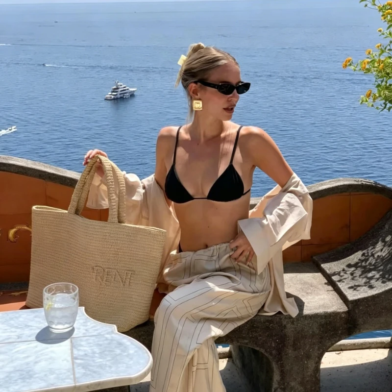 Women Natural Raffia Woven Tote Bag Large Capacity Handmade Hollow Beach Shoulder Handbag Lightweight Boho Vacation Casual Shopping Travel Bag
Women Natural Raffia Woven Tote Bag Large Capacity Handmade Hollow Beach Shoulder Handbag Lightweight Boho Vacation Casual Shopping Travel Bag