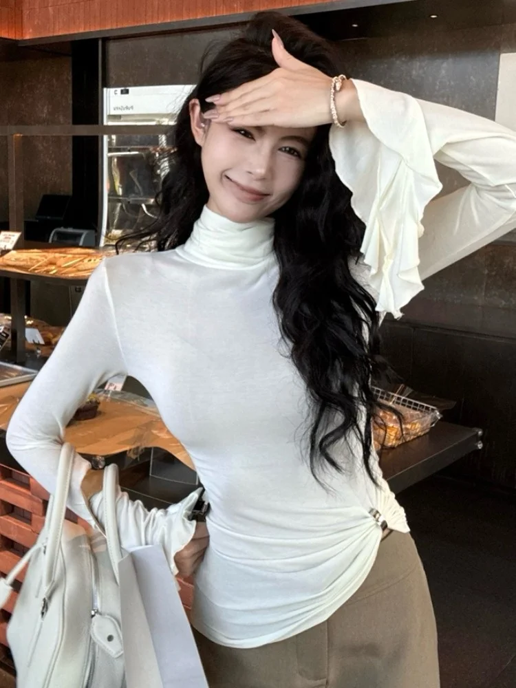 Women's Slim Fit Long Sleeve T-Shirt High Collar Bell Sleeve Base Shirt Inner Wear Autumn Winter Pure Desire Fashion Top
Women's Slim Fit Long Sleeve T-Shirt High Collar Bell Sleeve Base Shirt Inner Wear Autumn Winter Pure Desire Fashion Top