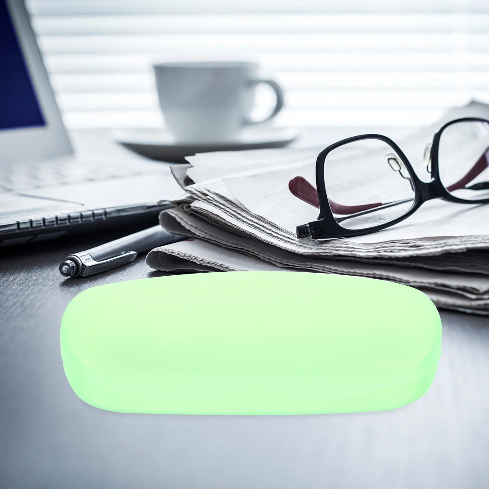 5Pcs Hard Shell Glasses Case Transparent Plastic Portable Durable Lightweight Eyewear Storage Box Travel Glasses Case
5Pcs Hard Shell Glasses Case Transparent Plastic Portable Durable Lightweight Eyewear Storage Box Travel Glasses Case