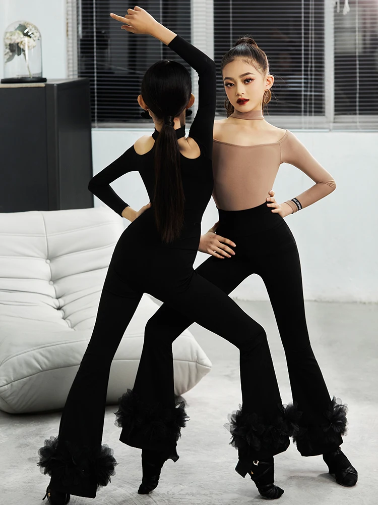 New Practice Latin Dance Set for Children and Adults, Noble Professional Dancer Performance Dress dance costume pants
New Practice Latin Dance Set for Children and Adults, Noble Professional Dancer Performance Dress dance costume pants