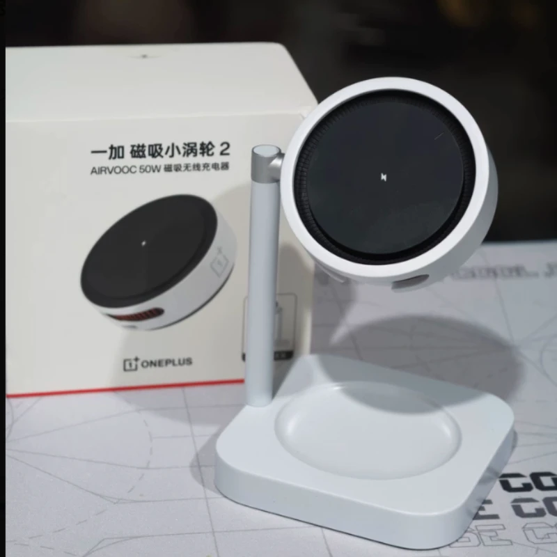 OnePlus Turbo 2 AIRVOOC Magnetic Wireless Charger 50W Cooling Fast Charging Pad And Magnetic Devices For OnePlus Smartphones
OnePlus Turbo 2 AIRVOOC Magnetic Wireless Charger 50W Cooling Fast Charging Pad And Magnetic Devices For OnePlus Smartphones