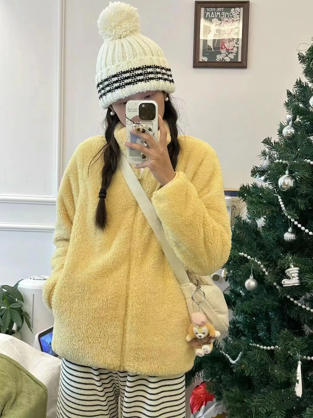 Women's Fce Long Velvet Soft Cozy Zipper Collar Jaet Fur Coat Fem 459794 Autumn Winter Faion Straight Tube Polyeste...
Women's Fce Long Velvet Soft Cozy Zipper Collar Jaet Fur Coat Fem 459794 Autumn Winter Faion Straight Tube Polyeste...