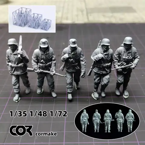 Assembly 3D Resin German Soldiers in Winter Uniform Figure Set 1939–1945 1/35 1/48 1/72 for Diorama Scale Miniature Model Kit