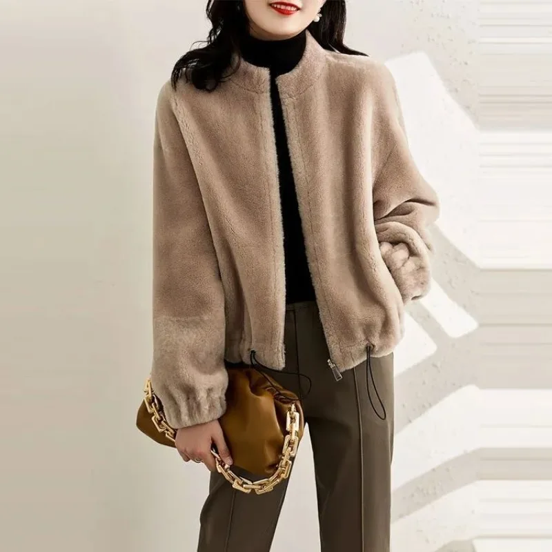 Women's Autumn and Winter New Fashion Elegant Solid Color Stand Up Collar Zipper Korean Versatile Long Sleeved Slim Fit Coat
Women's Autumn and Winter New Fashion Elegant Solid Color Stand Up Collar Zipper Korean Versatile Long Sleeved Slim Fit Coat