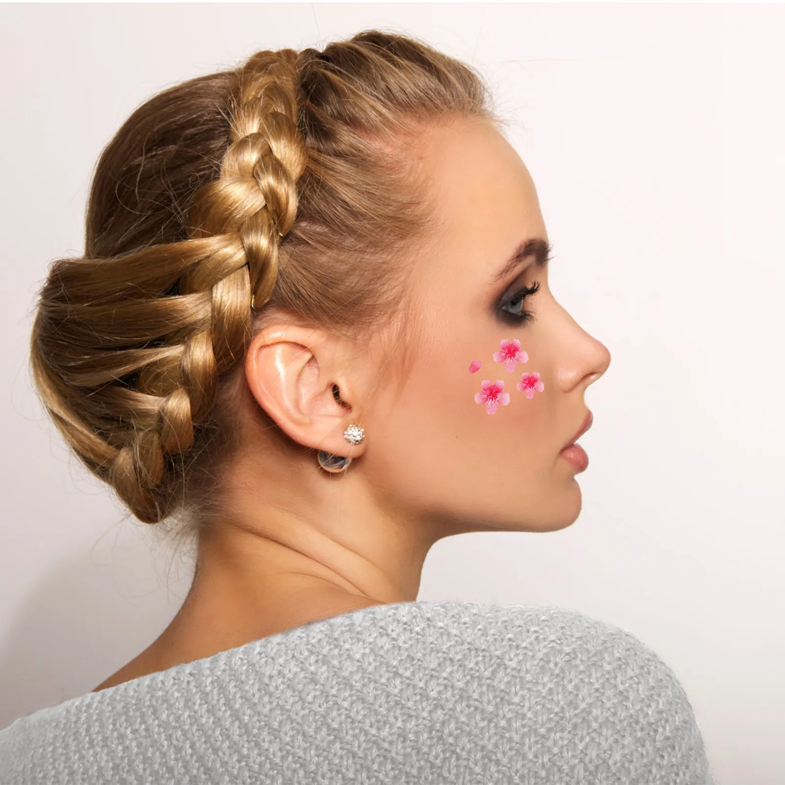 1 Sheet Cherry Blossom Face Stickers Makeup Stickers for Women Girls Floral Facial Decorations Beauty Accessories
1 Sheet Cherry Blossom Face Stickers Makeup Stickers for Women Girls Floral Facial Decorations Beauty Accessories