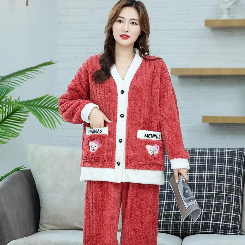 Autumn And Winter Cartoon Lovely Pajamas Women's New Style Long Hair Double Faced Flannel V-neck Sweet Can Wear Thickened Home
Autumn And Winter Cartoon Lovely Pajamas Women's New Style Long Hair Double Faced Flannel V-neck Sweet Can Wear Thickened Home