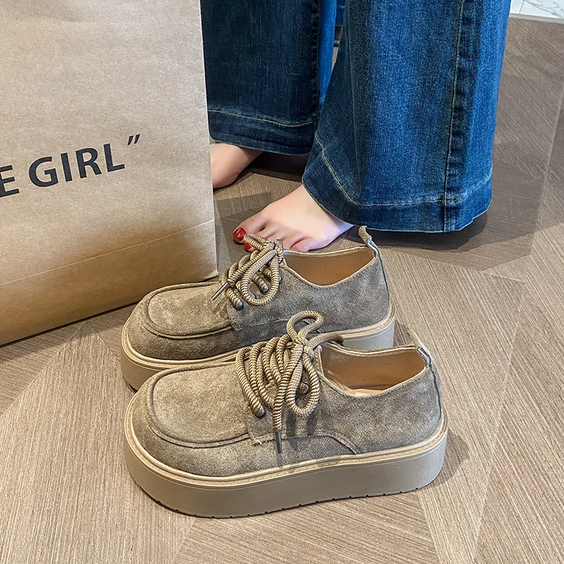 Женские туфли Dai Yang Large Size 4 42 в стиле ретро, модные, на плоской подошве, повседневные, с круглым носком, из искусственной кожи
Женские туфли Dai Yang Large Size 4 42 в стиле ретро, модные, на плоской подошве, повседневные, с круглым носком, из искусственной кожи