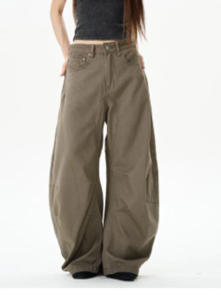 High Street Style Relaxed Jeans Unisex Brown Distressed Denim Pants with Unique Curved Cut for Trend
High Street Style Relaxed Jeans Unisex Brown Distressed Denim Pants with Unique Curved Cut for Trend