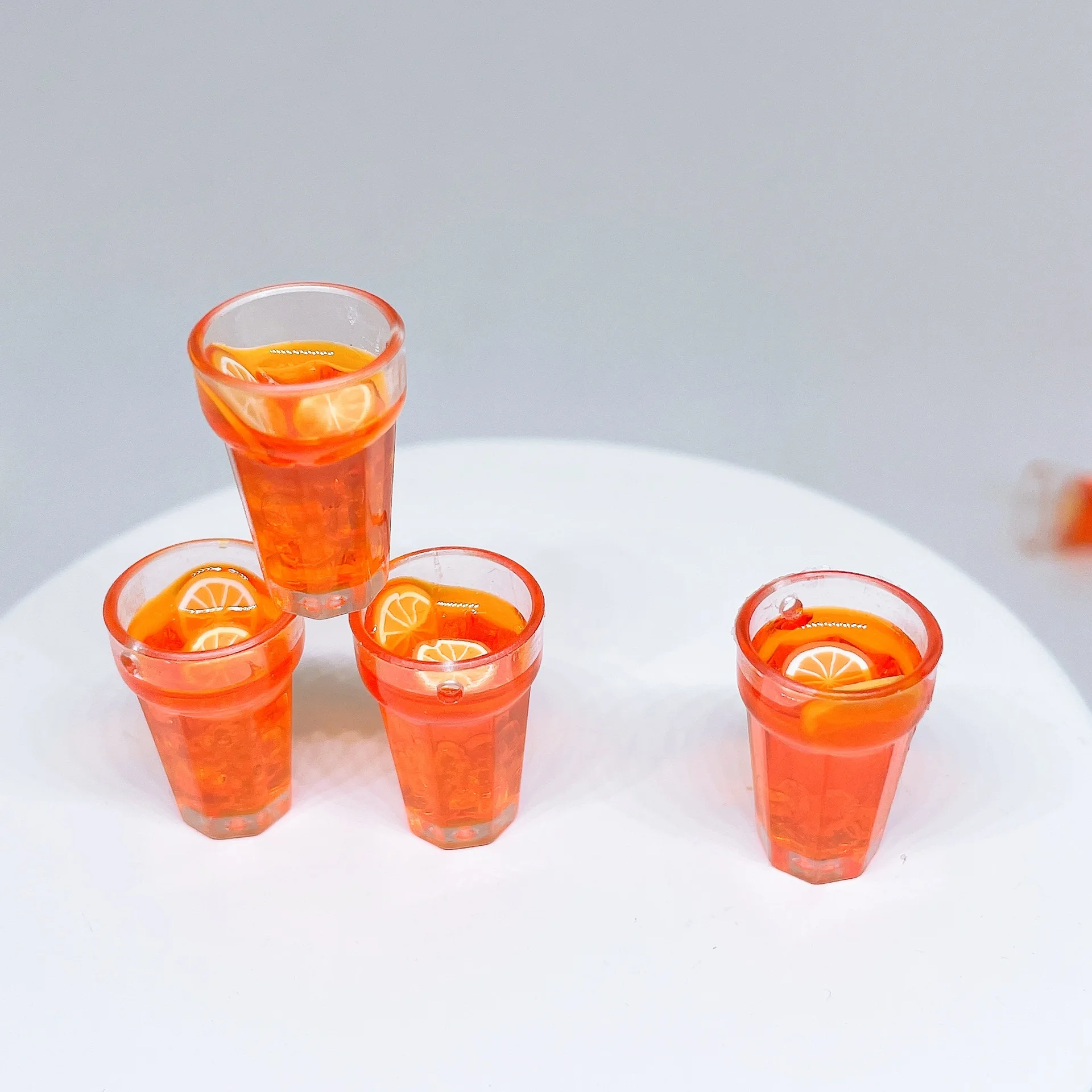 2pcs Dollhouse Lemon Tea Mini Drink Teahouse Food Kitchen Scene Miniature 1:12 Model Ob11 Doll Accessories Home Decor Decoration
2pcs Dollhouse Lemon Tea Mini Drink Teahouse Food Kitchen Scene Miniature 1:12 Model Ob11 Doll Accessories Home Decor Decoration
