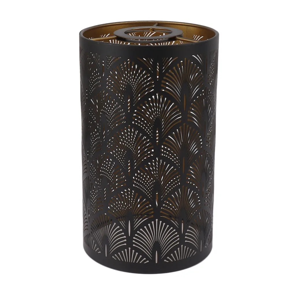 Simple Iron Lampshade Geometric Pattern Medium Size Chandelier Lamp Shades Lamp Cover Floor Light
Simple Iron Lampshade Geometric Pattern Medium Size Chandelier Lamp Shades Lamp Cover Floor Light