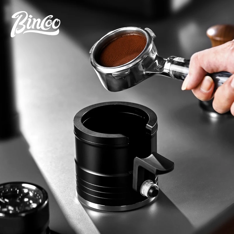 Подставка для темпера Bincoo Coffee Tamping Base, держатель портафильтра, из алюминиевого сплава, круглая, для бариста, размеры 51/58 мм
Подставка для темпера Bincoo Coffee Tamping Base, держатель портафильтра, из алюминиевого сплава, круглая, для бариста, размеры 51/58 мм