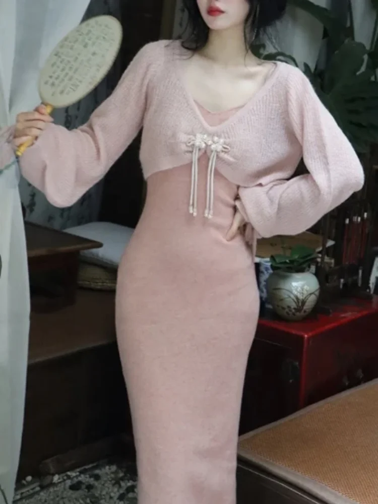 Winter Vintage Sweater Two Piece Set Women Korean Designer Elegant Dress Suit Female Casual Knitted Tops + Pink Midi Dress 2023
Winter Vintage Sweater Two Piece Set Women Korean Designer Elegant Dress Suit Female Casual Knitted Tops + Pink Midi Dress 2023