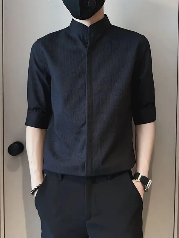 Men's Summer Thin Chinese Style Shirt Stand Collar Short Sleeve No Ironing Breathable Fashion Five Sleeve Shirt Handsome Top
Men's Summer Thin Chinese Style Shirt Stand Collar Short Sleeve No Ironing Breathable Fashion Five Sleeve Shirt Handsome Top