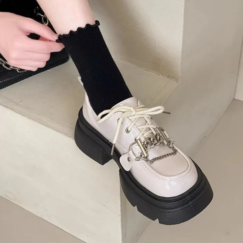 2026 Spring New Women Black Loafers Vintage Korean Style British Thick Sole Platform Shoes PU Leather Casual Flats School Party
2026 Spring New Women Black Loafers Vintage Korean Style British Thick Sole Platform Shoes PU Leather Casual Flats School Party
