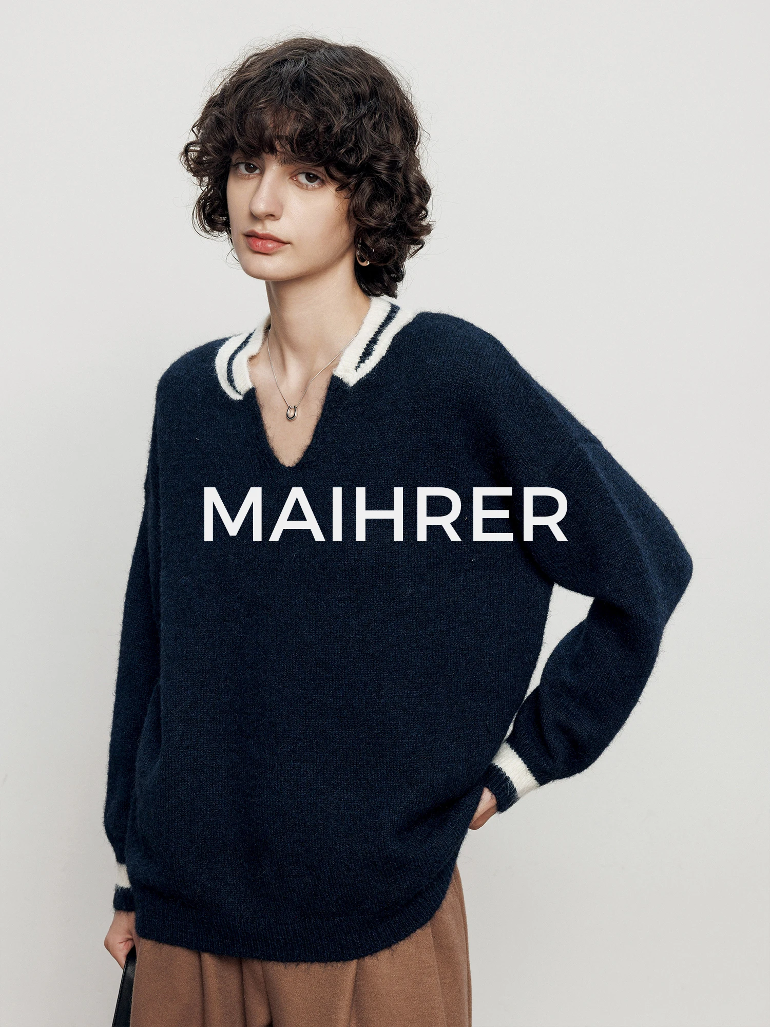 Теплый и удобный женский осенне-зимний топ свободного кроя Maiherer Design из смесовой шерсти с V-образным вырезом и длинными рукавами
Теплый и удобный женский осенне-зимний топ свободного кроя Maiherer Design из смесовой шерсти с V-образным вырезом и длинными рукавами