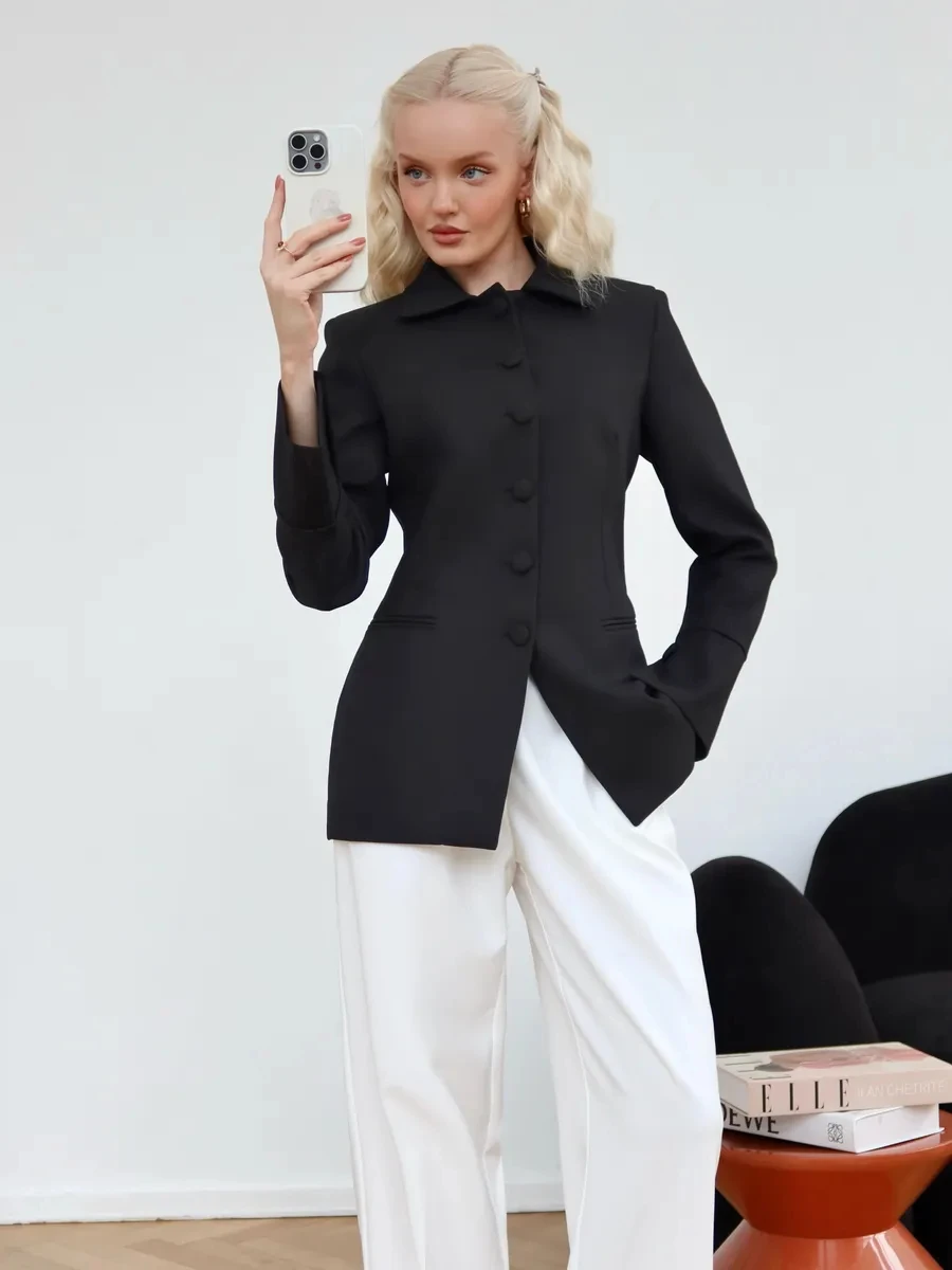 2026 Women's Lapel Collar Fitted Blazer, Long Sleeve Vertical Single Breasted Buttons Cuff Decor Button Side Pocket Waist Cinche
2026 Women's Lapel Collar Fitted Blazer, Long Sleeve Vertical Single Breasted Buttons Cuff Decor Button Side Pocket Waist Cinche