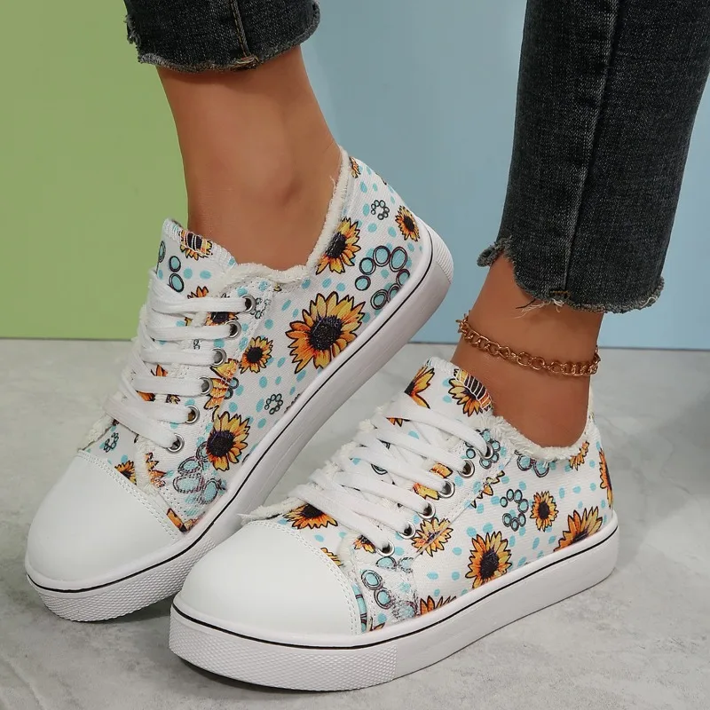 Spring Summer Women's Fashion Versatile Flat Casual Canvas Shoes,Large Size Printed Lace-up Round Toe Flat Women's Vulcanized
Spring Summer Women's Fashion Versatile Flat Casual Canvas Shoes,Large Size Printed Lace-up Round Toe Flat Women's Vulcanized