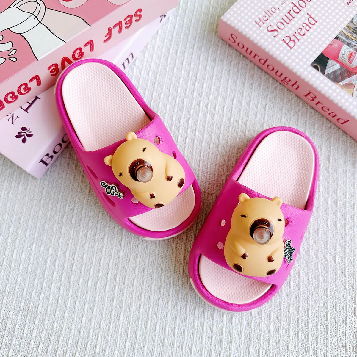 New Trendy Cartoon Bubble Capybara Versatile Girls' Eva Slippers Fashionable Dual-Color Soft-Soled Non-Slip Sandals 831
New Trendy Cartoon Bubble Capybara Versatile Girls' Eva Slippers Fashionable Dual-Color Soft-Soled Non-Slip Sandals 831