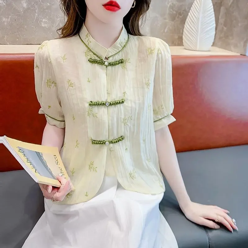 Women's Chinese Style Button Blouse Embroidered Short Sleeve Stand Collar Casual Shirt
Women's Chinese Style Button Blouse Embroidered Short Sleeve Stand Collar Casual Shirt